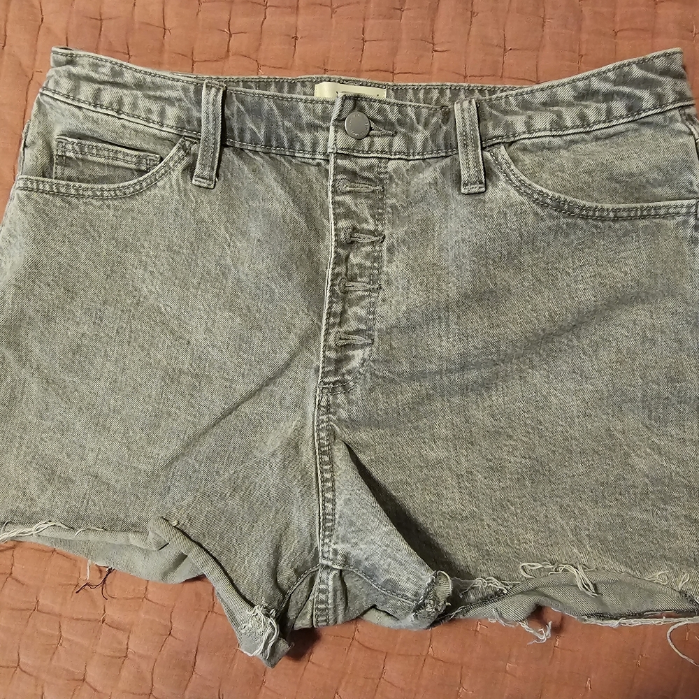 Universal Threads Size 12 Frayed Shorts